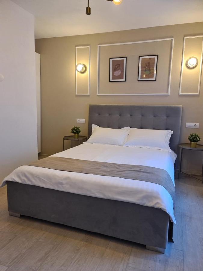 Urbanist Guest House Calimanesti Ngoại thất bức ảnh